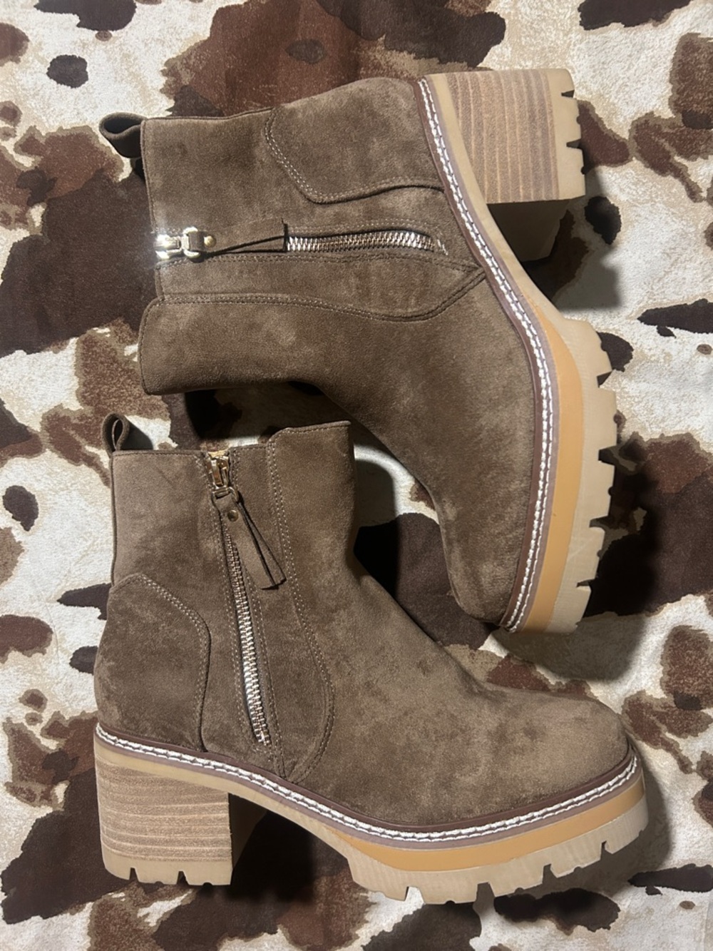 Hey Girl by Corkys Brown Up To No Good Booties 9